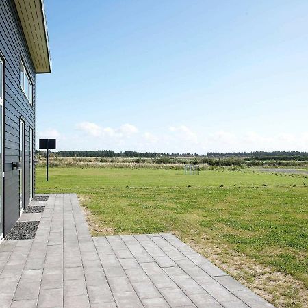 Five-Bedroom Holiday Home In Lokken 3 Exteriör bild